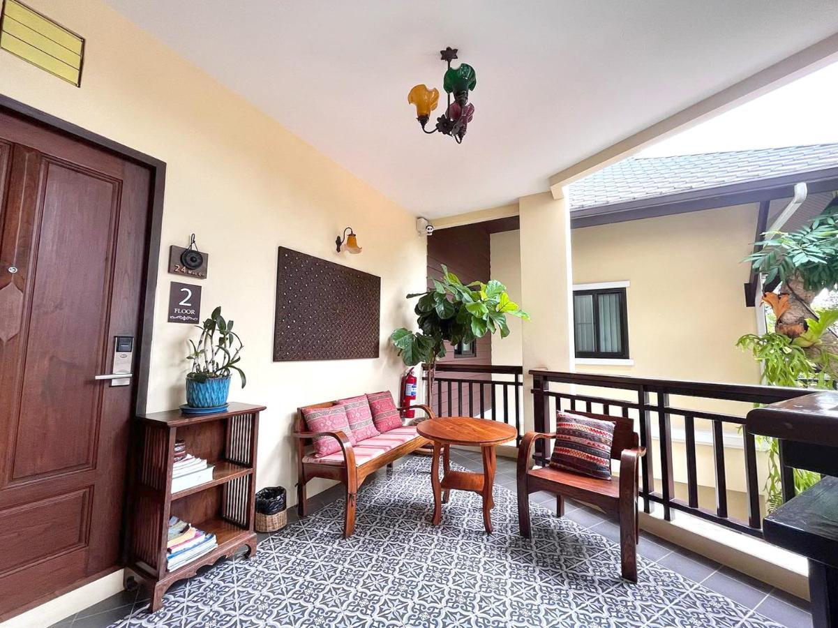 Wualai Sabaidee Bed & Breakfast Чиангмай Екстериор снимка