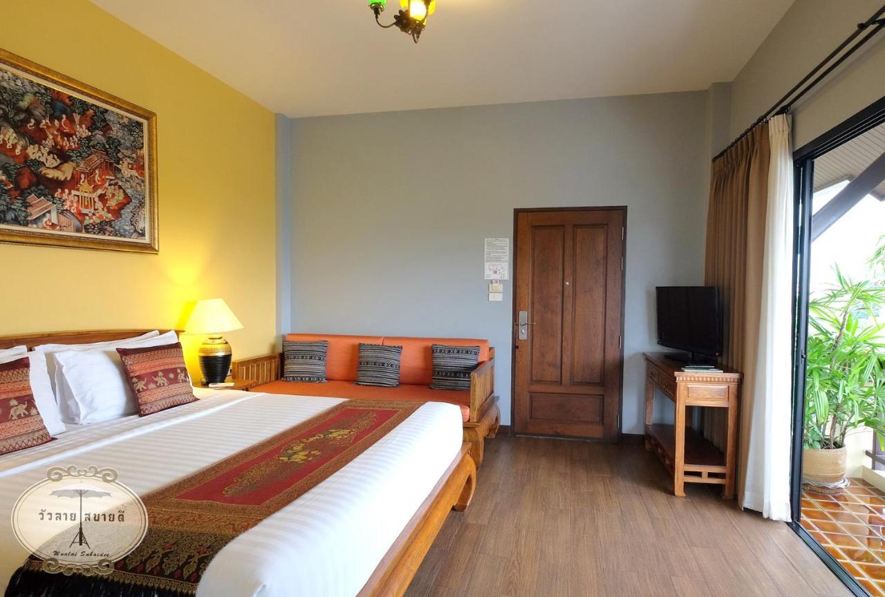 Wualai Sabaidee Bed & Breakfast Чиангмай Екстериор снимка