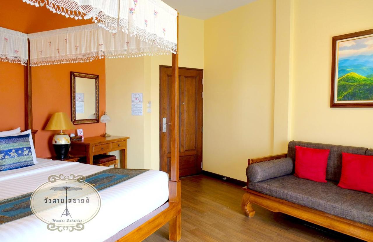 Wualai Sabaidee Bed & Breakfast Чиангмай Екстериор снимка