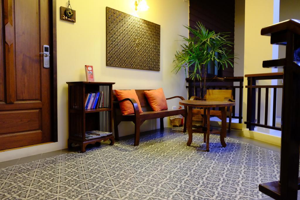 Wualai Sabaidee Bed & Breakfast Чиангмай Екстериор снимка