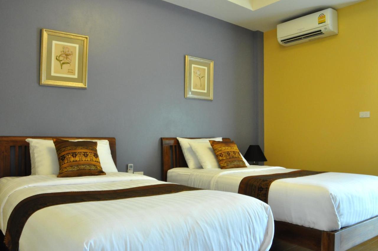 Wualai Sabaidee Bed & Breakfast Чиангмай Екстериор снимка